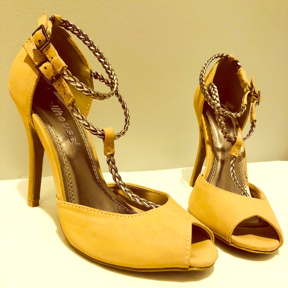 T-strap nude heels
